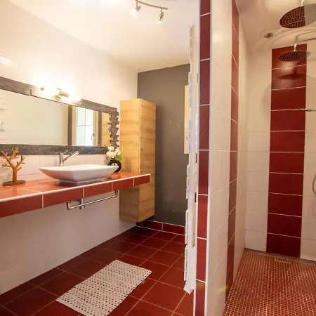 Casa vacanze Rampieux, 5 Pièces, 8 Personnes - Fr-1-616-267 *